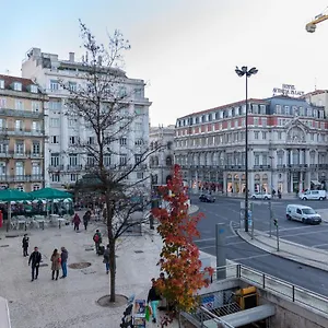 2* Πανσιόν Inn-chiado Restauradores Prime