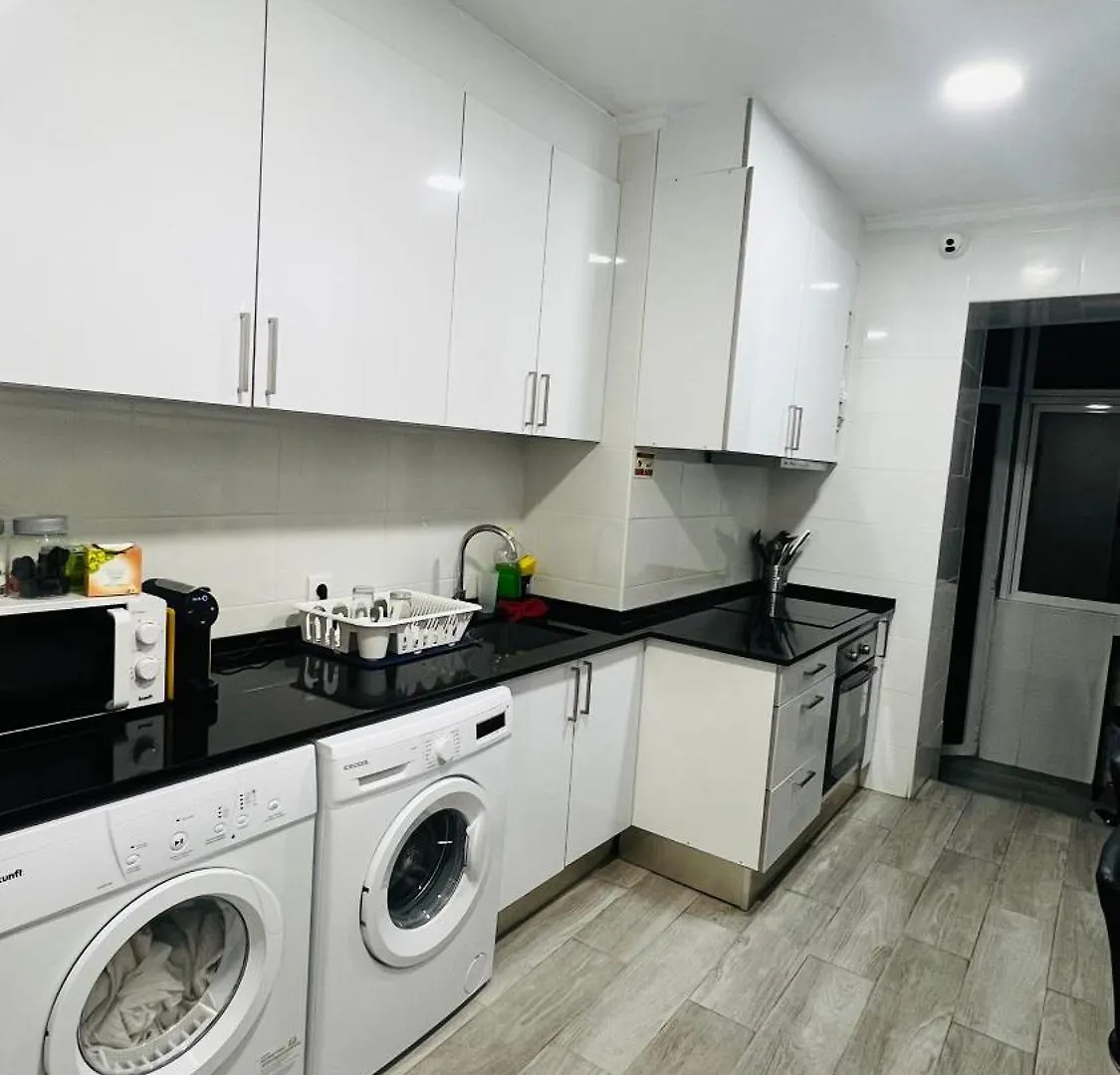 Homestay Apartamento'S Sarkar Lisbon Portugal