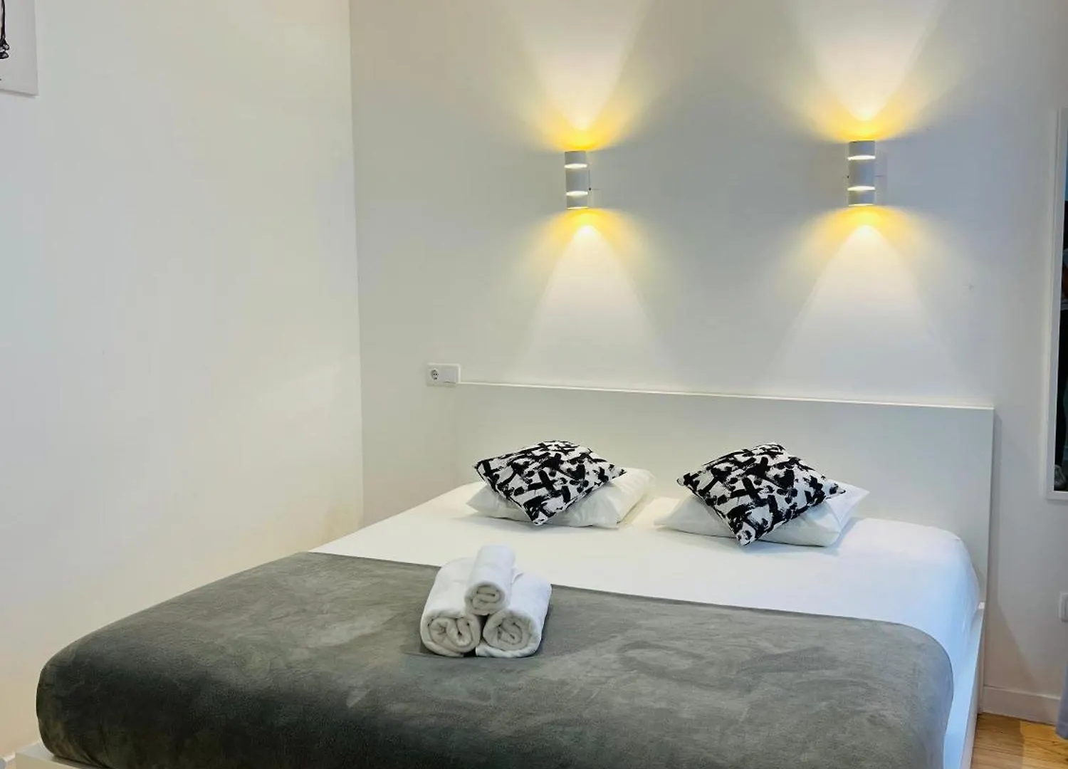 Homestay Apartamento'S Sarkar Lisbon Portugal